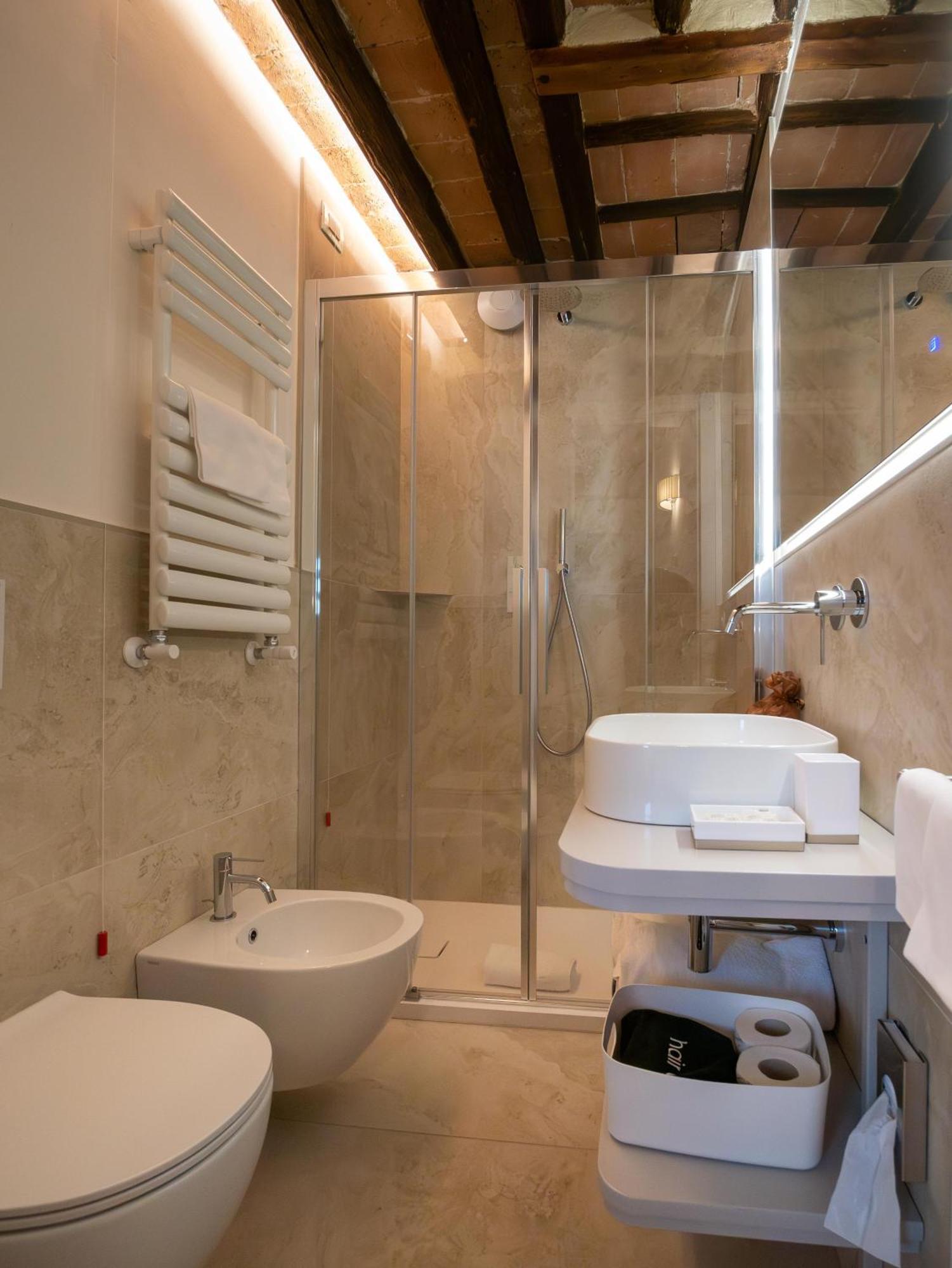 Torre Del Fuggisole Hotel Siena